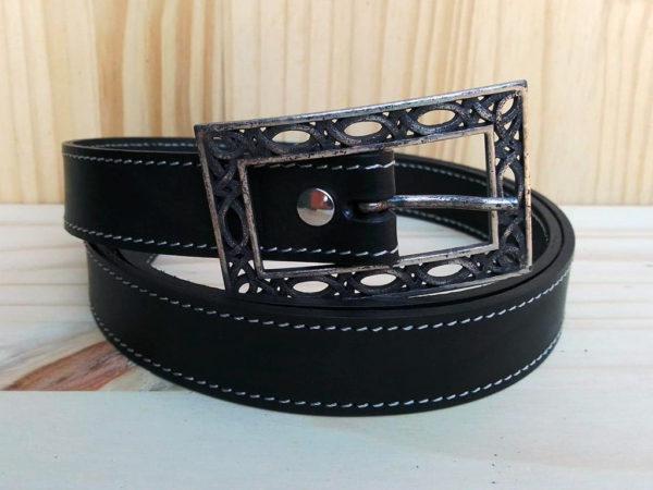 ceinture en cuir noire piquée de 2,5 cm de largeur